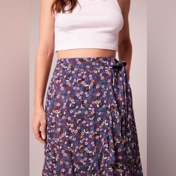 NWT Band Of The Free LINAELLE PURPLE FLORAL WRAP SKIRT Bohemian Ruffled Skirt - Picture 5 of 6